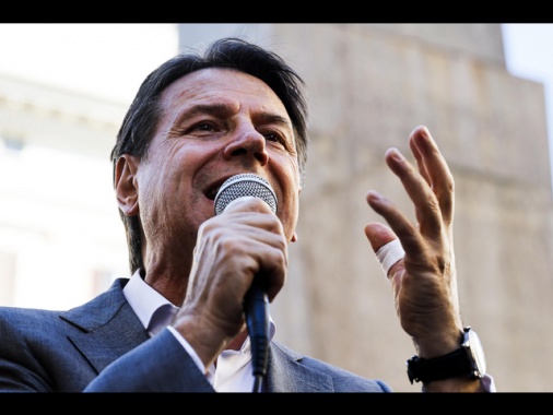 Conte, il riarmo distruggerà la coesione interna dell'Ue