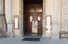 Tenta di rubare l’elemosina in chiesa: 74enne in manette