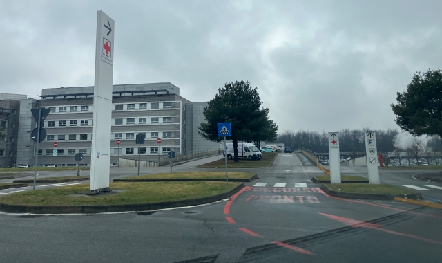Le tre persone ferite sono state trasportate all’ospedale di Legnano
