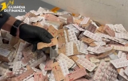 Farmaci illegali, a Malpensa anche 200 flaconi di insetticida