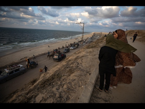 Al Jazeera, dall'alba 30 morti a Gaza