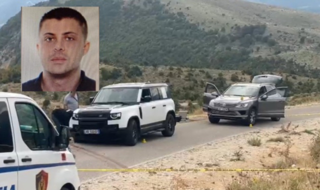 La polizia albanese sul luogo dell’omicidio di Edoardo Serchi (nel tondo): indagini in corso