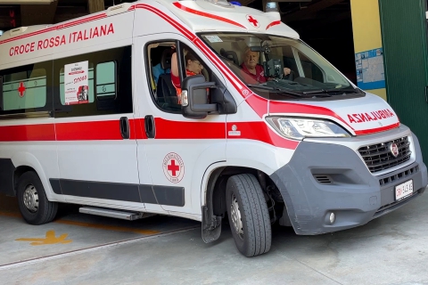 Travolto da camion in retromarcia: morto 77enne