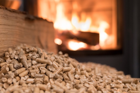 Intascava gli acconti ma non consegnava il pellet: prosciolto