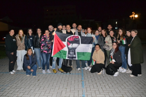 Luci sulla Palestina: «Il genocidio riguarda anche la sanità»