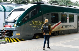 Treni cancellati e ritardi per lo sciopero generale