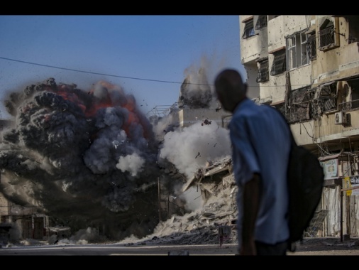 Wafa, almeno 15 morti in attacchi a Gaza City