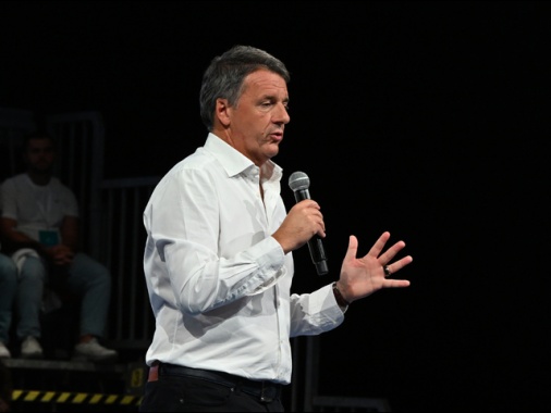 Renzi, proposta legge Iv, chi fa magistrato non fa politica