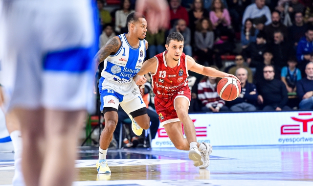Nella scorsa stagione a Sassari l’OJM si era imposta 86-81 (foto Claudio Degaspari/CIAMILLO)