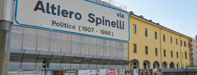 Varese, il dilemma di via SpinellI: chiudere o non chiudere?