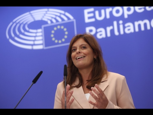 L'Eurocamera approva l'immunità a Ilaria Salis