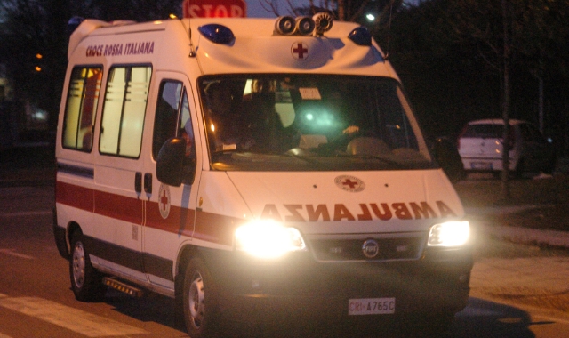 Varese, anziano morto nel bosco