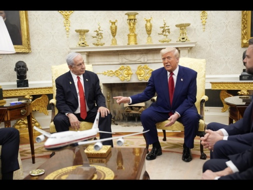 Israele chiarisce,cessate fuoco solo dopo ratifica governo