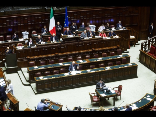Caso Almasri, la Camera dice no al processo per i ministri