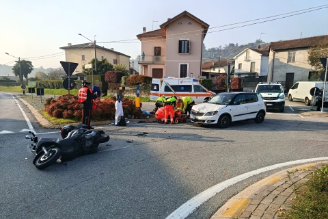 Scontro tra auto e scooter: paura a Besozzo