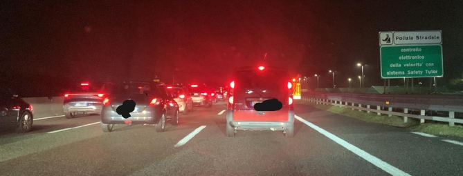 A8, incubo di notte: lavori, chiusure e automobilisti disorientati