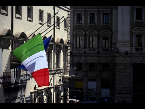 Cdm decide funerali di Stato e lutto nazionale per i carabinieri