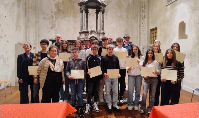 A Cairate borse di studio dagli Alpini