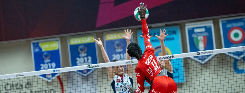 Uyba, vittoria da batticuore