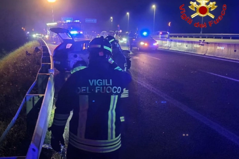 A8, schianto a Gallarate: ferita una donna