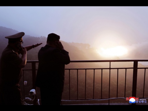 Test balistico di Pyongyang prima della visita di Trump a Seul