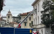 Si barrica in ufficio: allarme nel centro di Varese