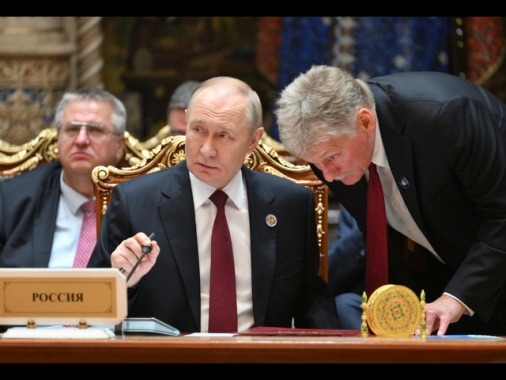 Cremlino, 'test nucleari? Non c'è nuova corsa a armamenti'