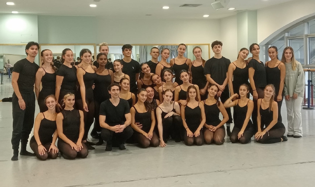 Danza e coreografie, lezione speciale agli studenti del liceo coreutico di Busto