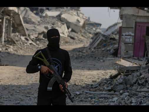 Hamas, consegneremo stasera i corpi di 3 ostaggi