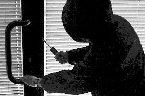 Dieci furti in casa al giorno in provincia di Varese