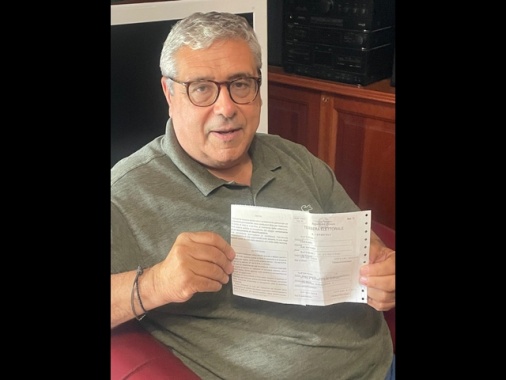 Appalti pilotati, sequestrati 80mila euro cash a Cuffaro