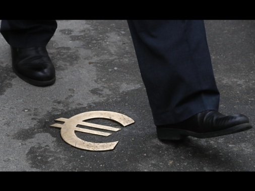 Europa teme offensiva stablecoin su piattaforme social