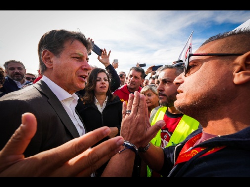 Conte, 'Lega porta avanti in modo subdolo progetto su autonomia'