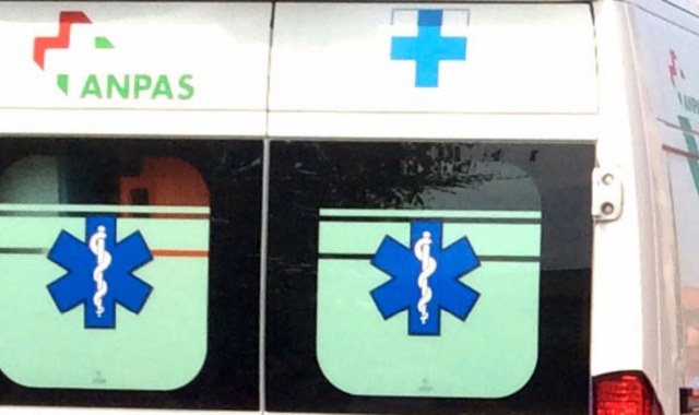 Scontro auto-moto: 17enne soccorso a Induno