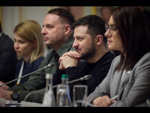 Media, Zelensky per ora non silurerà Yermak