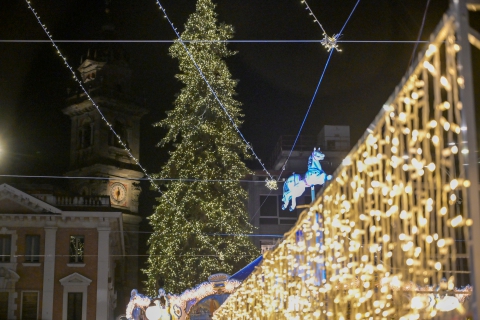 Il Natale varesino si è acceso in piazza Monte Grappa