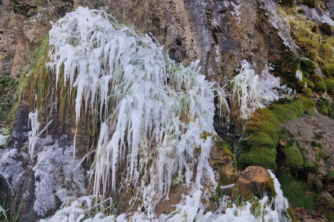 Le cascate iniziano a ghiacciare: è già inverno