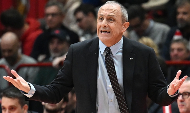 Messina si dimette. L’Olimpia affidata a Poeta