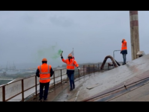 Nove giorni su silo Eurallumina, 'anche il Mef al tavolo del 10'