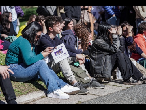 In Italia giovani sempre meno indipendenti economicamente