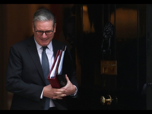 Starmer minimizza le voci di intesa, Kiev soddisfatta da Ginevra