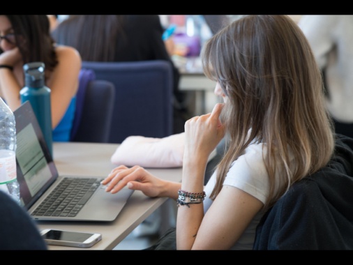 Introvabile la metà dei laureati in materie tecnologiche