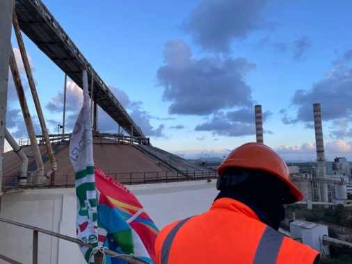 Operai Eurallumina, 'da Calderone aspettiamo notizie importanti'