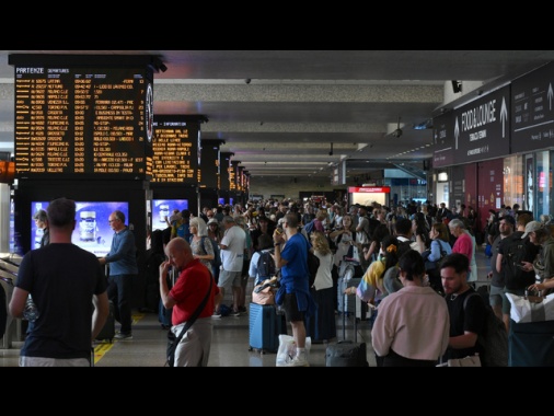 Fs, sciopero da stasera alle 21, fasce di garanzia per regionali