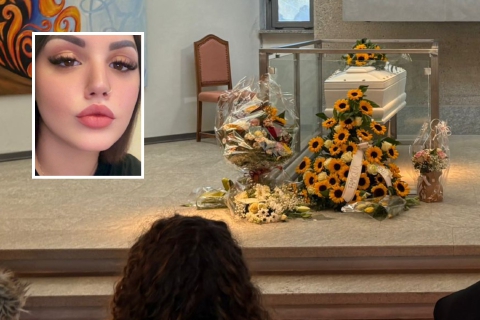 L’addio a Elisa: «Ovunque sarai»