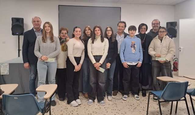 Sei studentesse premiate alle Medie Orlandi