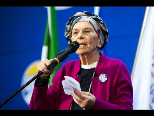 Emma Bonino in terapia intensiva in ospedale a Roma