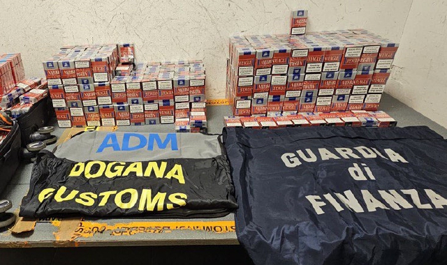 Una parte della merce sequestrata negli ultimi giorni a Malpensa
