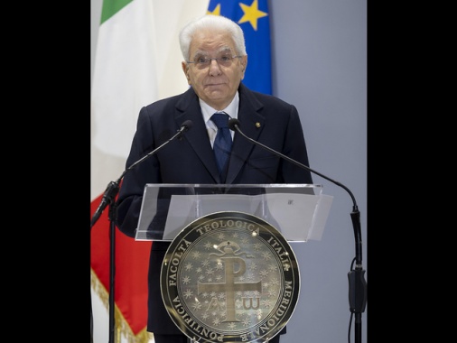 Mattarella ha telefonato al presidente comunità ebraica