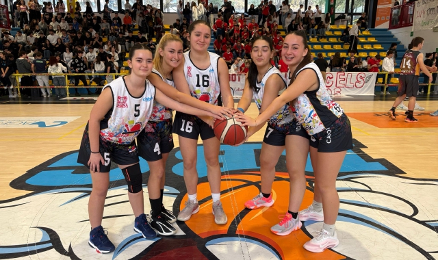 Il quintetto femminile del liceo artistico Candiani di Busto Arsizio